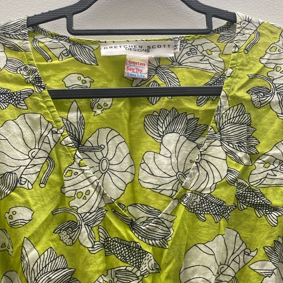 Green and White Printed V-Neck Sheer dress M - Picture 7 of 7